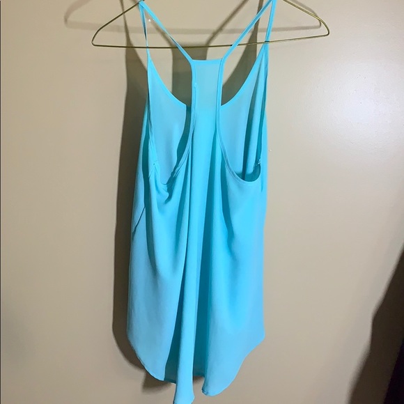 Light blue high low tank top - Picture 3 of 3